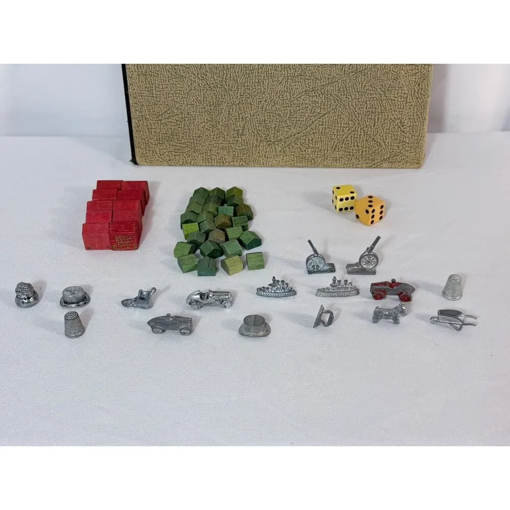 Hasbro vtg monopoly